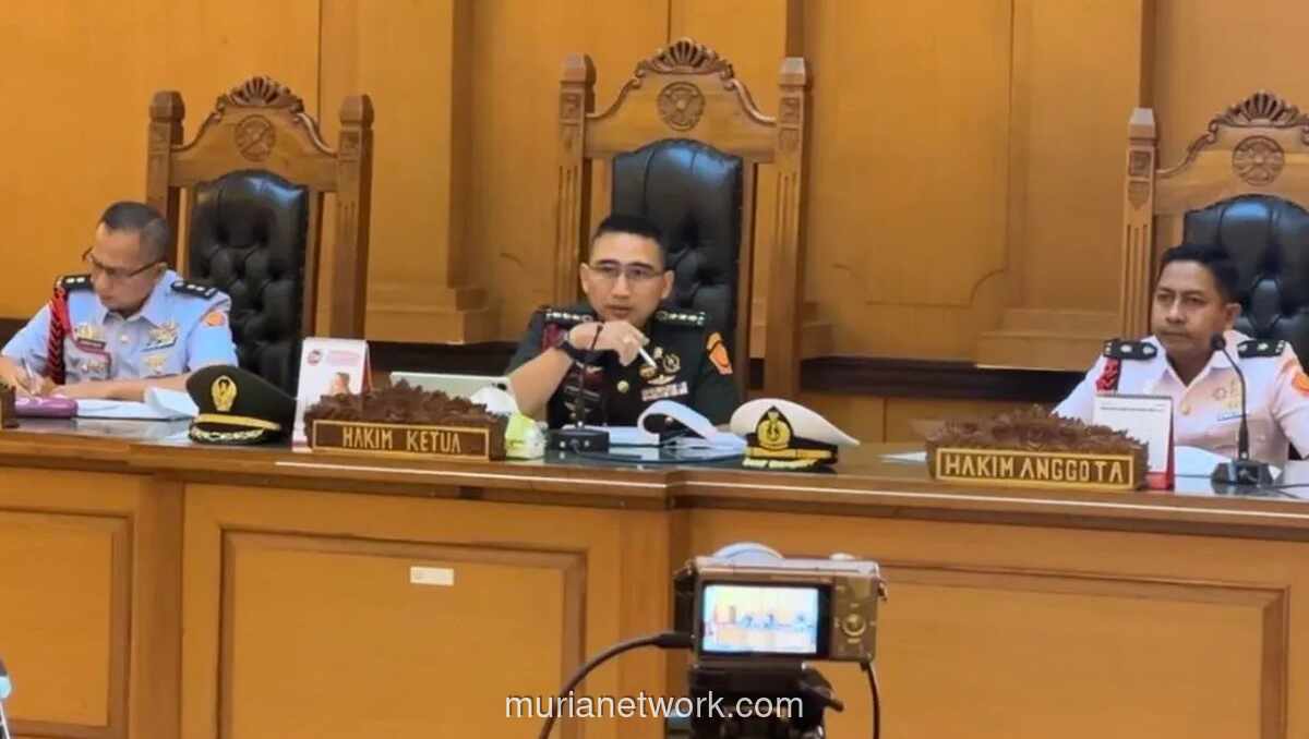 Hakim Desak Oditur Hadirkan Ahli Kimia untuk Uji Cairan Pembersih Karat dan Air Aki yang Disiram ke Aktivis KontraS