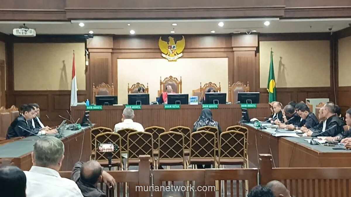 Hakim Tegur Keras Terdakwa Korupsi LNG Pertamina yang Sebut Vonis ‘Keputusan Jahat’