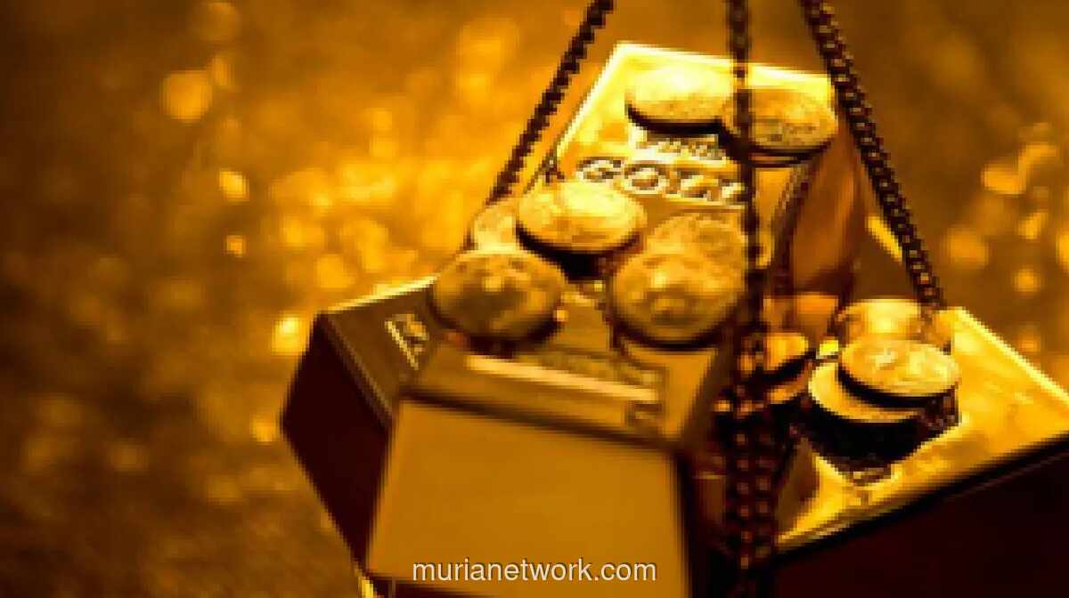 Harga Emas Diprediksi Masih Tertekan Pekan Ini, Analis Sebut Tren Bearish Dominan