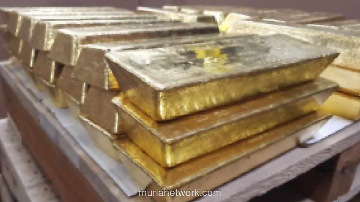 Harga Emas Anjlok 1,3% Akibat Spekulasi Kenaikan Suku Bunga AS dan Ketegangan Iran