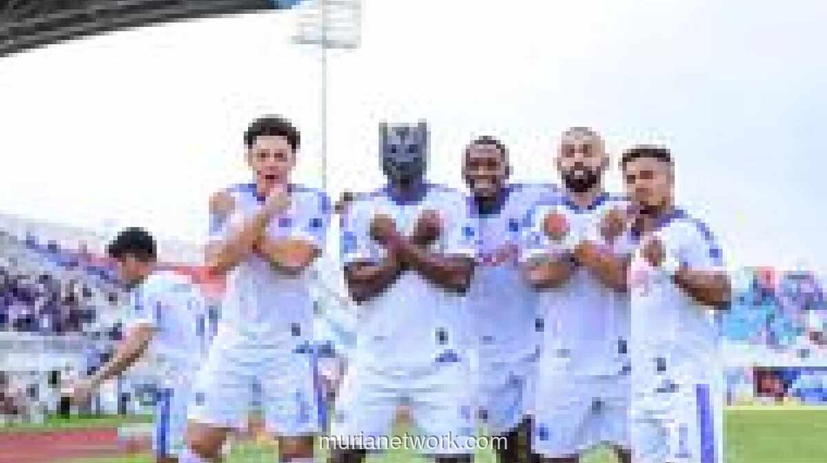 Arema FC Tutup Musim dengan Kemenangan Meyakinkan 3-1 atas PSIM Yogyakarta