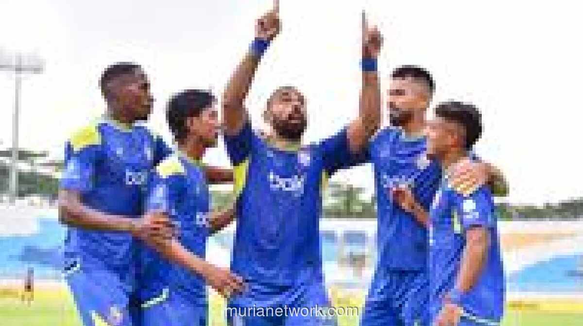 Arema FC Hancurkan PSM Makassar 3-0 di Kandang, Bangkit dari Keterpurukan
