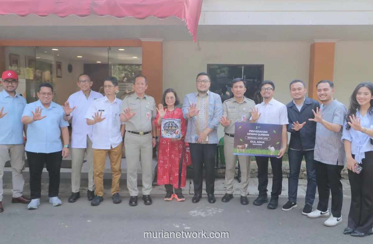 HIPMI Jaya Salurkan 14 Sapi dan 10 Kambing untuk Kurban di Jakarta