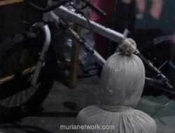 Polisi Pastikan Foto Pocong di Teras Rumah Warga Depok adalah Hoaks Hasil Editan