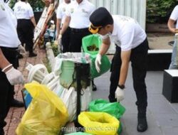 Polres Kepulauan Seribu Canangkan Program Jaga Jakarta Bersih dan Asri dengan Aksi Kerja Bakti dan Pemilahan Sampah