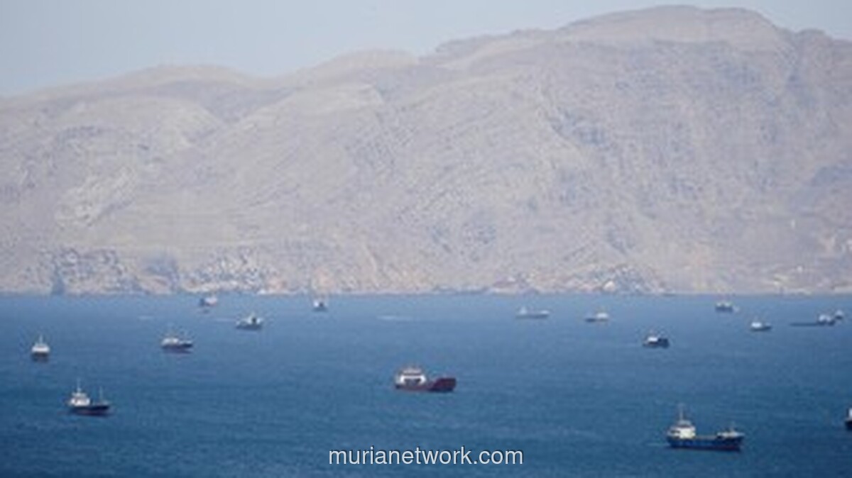 Iran Izinkan Kapal China Melintasi Selat Hormuz di Tengah Kebijakan Blokade