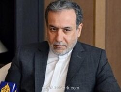 Menlu Iran Tuding AS Pilih Petualangan Militer Ketimbang Diplomasi