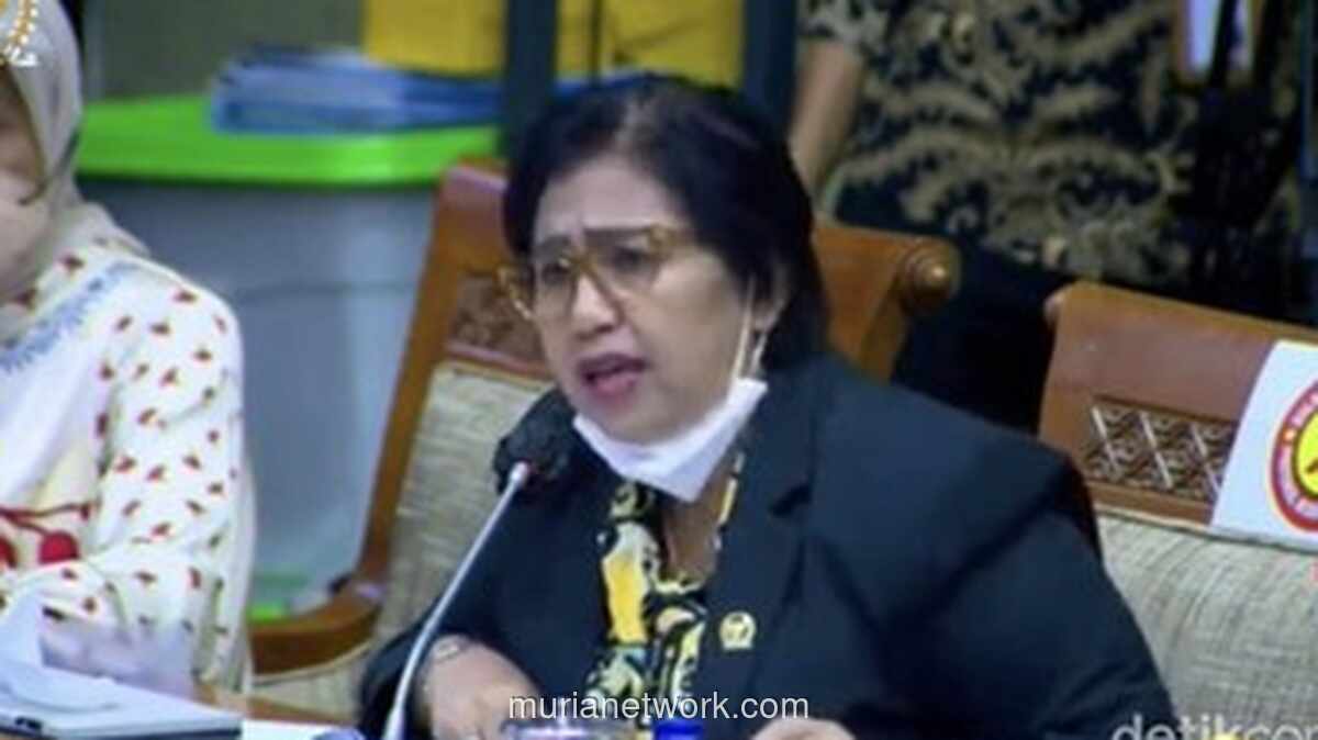 Anggota DPR Minta Tiga Petugas Badan Gizi Dievaluasi Usai 252 Siswa di Jakarta Timur Keracunan Makanan Gratis