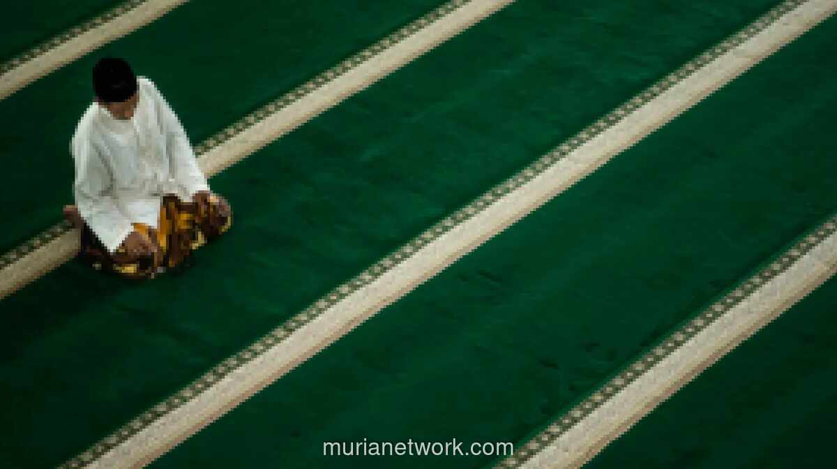 Jadwal Imsak dan Buka Puasa Surabaya 7 Mei 2026: Subuh Pukul 04.13 WIB, Magrib 17.24 WIB