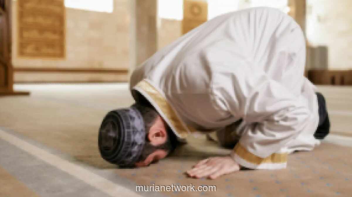 Jadwal Salat Bandung Jumat 15 Mei 2026: Imsak Pukul 04.23, Subuh 04.33 WIB