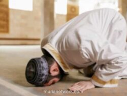 Jadwal Salat Surabaya Jumat 29 Mei 2025: Imsak Pukul 04.03 WIB, Zuhur 11.28 WIB