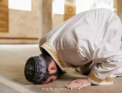 Jadwal Salat Jumat 8 Mei 2025 di Surabaya: Imsak Pukul 04.03, Zuhur 11.29 WIB