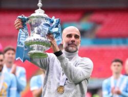 Guardiola Hindari Jawaban soal Masa Depan Usai Bawa City Juara Piala FA