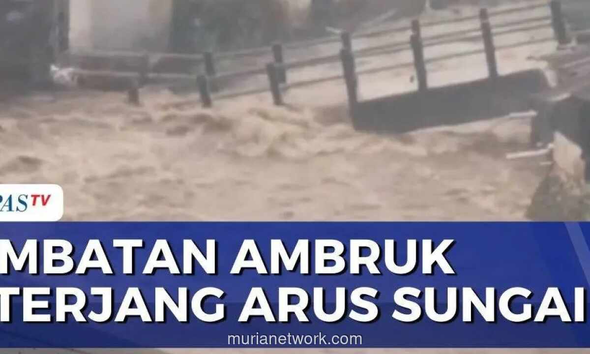 Jembatan dan Musala Ambruk di Bogor Akibat Arus Sungai yang Meluap
