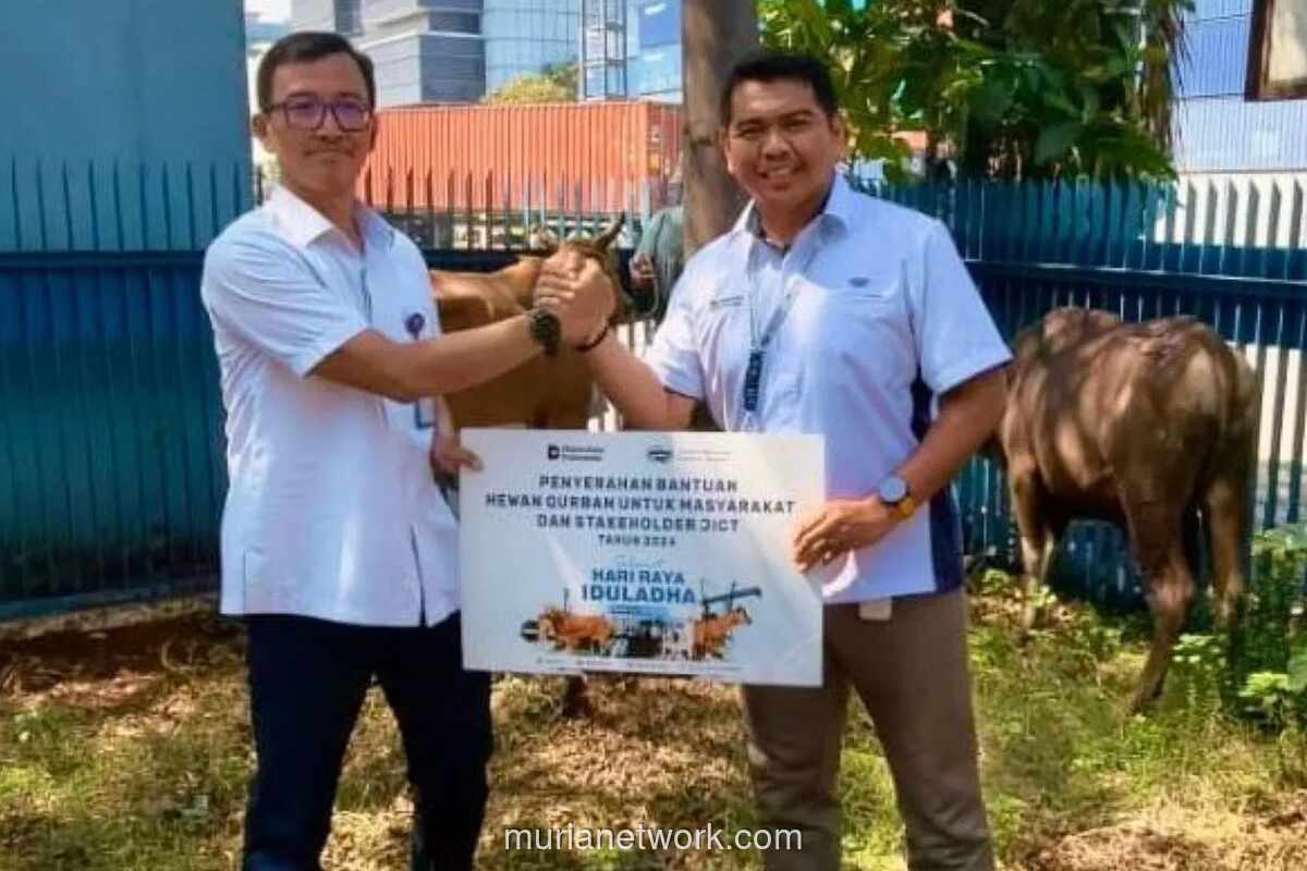 JICT Salurkan 44 Ekor Sapi Kurban untuk Masyarakat Sekitar Pelabuhan Tanjung Priok