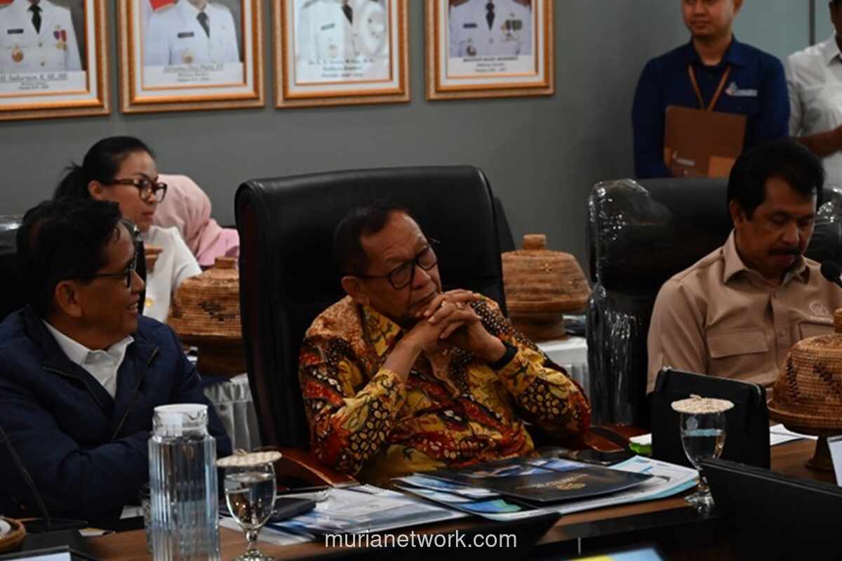 Kepala Desa dan Lurah di Takalar Keluhkan Jalan Rusak dan Jembatan Gantung ke Anggota DPR