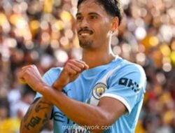 Tijjani Reijnders Kenakan Jersey Retro Timnas 1991, Nostalgia ke Era Emas dan Jejak Ferril Hattu di Persebaya