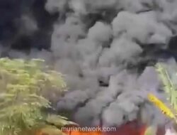 Kebakaran Hebat di Parkir Pabrik Purworejo, Ratusan Motor Karyawan Hangus