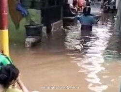Banjir Setinggi 140 Cm Rendam Kebon Pala, Warga Bertahan di Lantai Dua