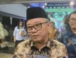 Kemendikdasmen Siapkan 150 Ribu Beasiswa D4 dan S1 untuk Guru demi Penuhi Kualifikasi Akademik