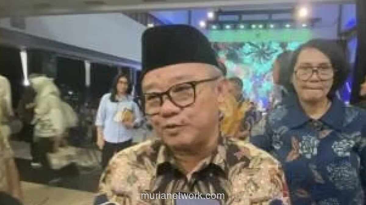 Kemendikdasmen Siapkan 150 Ribu Beasiswa D4 dan S1 untuk Guru demi Penuhi Kualifikasi Akademik