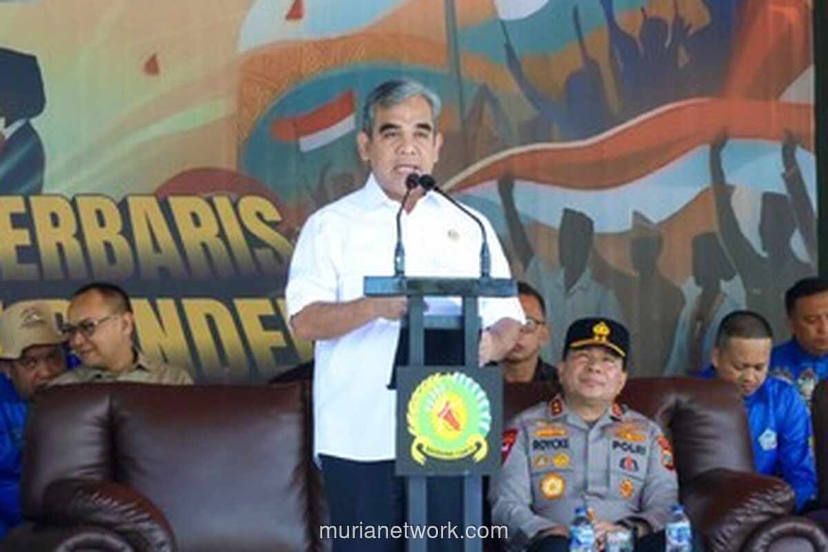 Ketua MPR Ahmad Muzani Resmi Buka Lomba Baris-Berbaris dan Pengibaran Bendera Tingkat Sulawesi Utara