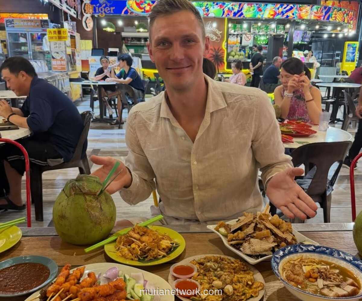 Viktor Axelsen Cicipi Kuliner Legendaris Penang di Tengah Tur Perpisahan