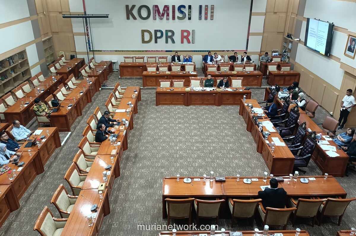 Revisi UU Polri Resmi Masuk Prolegnas, DPR Tunggu Arahan Pimpinan