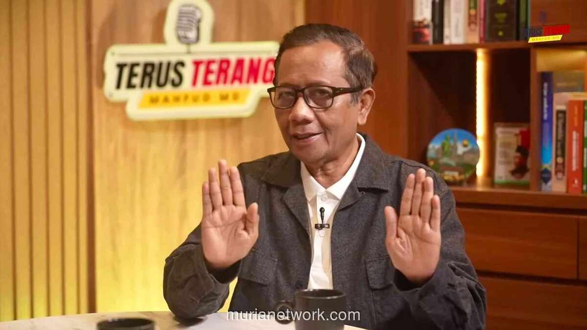 Presiden Prabowo Terima Laporan Reformasi Polri, Instruksikan Perubahan Bertahap hingga 2029