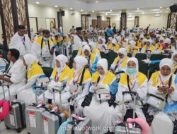 Dua Calon Jemaah Haji Asal Soppeng Tertunda Berangkat karena Tidak Laik Terbang