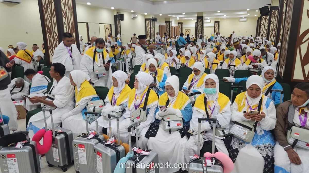 Dua Calon Jemaah Haji Asal Soppeng Tertunda Berangkat karena Tidak Laik Terbang