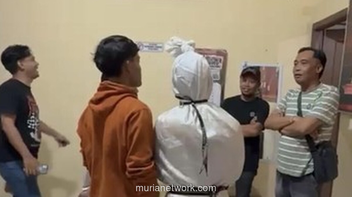 Polisi Tangkap Tiga Pembuat Konten Pocong Viral di Kediri yang Resahkan Warga