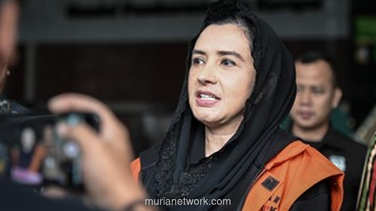 KPK Temukan Lima Jam Tangan Rolex dan Invoice dari Penggeledahan Rumah Bupati Pekalongan Nonaktif