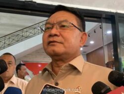 KSP Bantah Tudingan Amien Rais soal Kedekatan Seskab Teddy dengan Presiden Prabowo