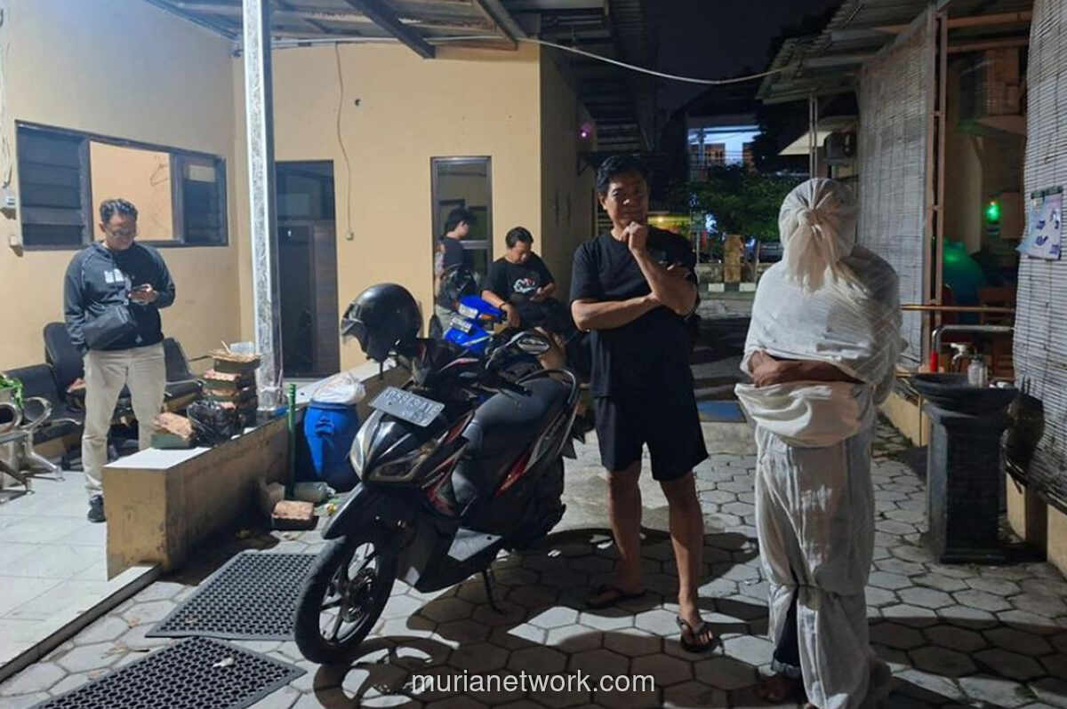 Tiga Pelajar di Sragen Diamankan Polisi Usai Siaran Langsung TikTok Berpocong yang Resahkan Warga