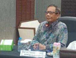 Mahfud MD: Rekomendasi KPRP Dorong Polri Bertransformasi Menjadi Polisi Sipil