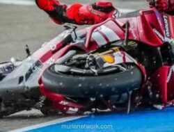 Marc Marquez Dipastikan Absen di Dua Seri MotoGP Akibat Retak Tulang Kaki Kanan