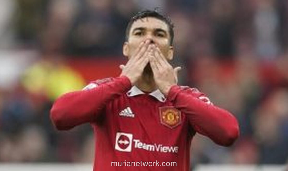 Manchester United Tutup Laga Kandang dengan Kemenangan demi Amankan Posisi Ketiga dan Hormati Perpisahan Casemiro