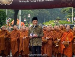 Menag: Tradisi Pindapata Ajarkan Kesederhanaan dan Kepedulian di Tengah Kehidupan Modern