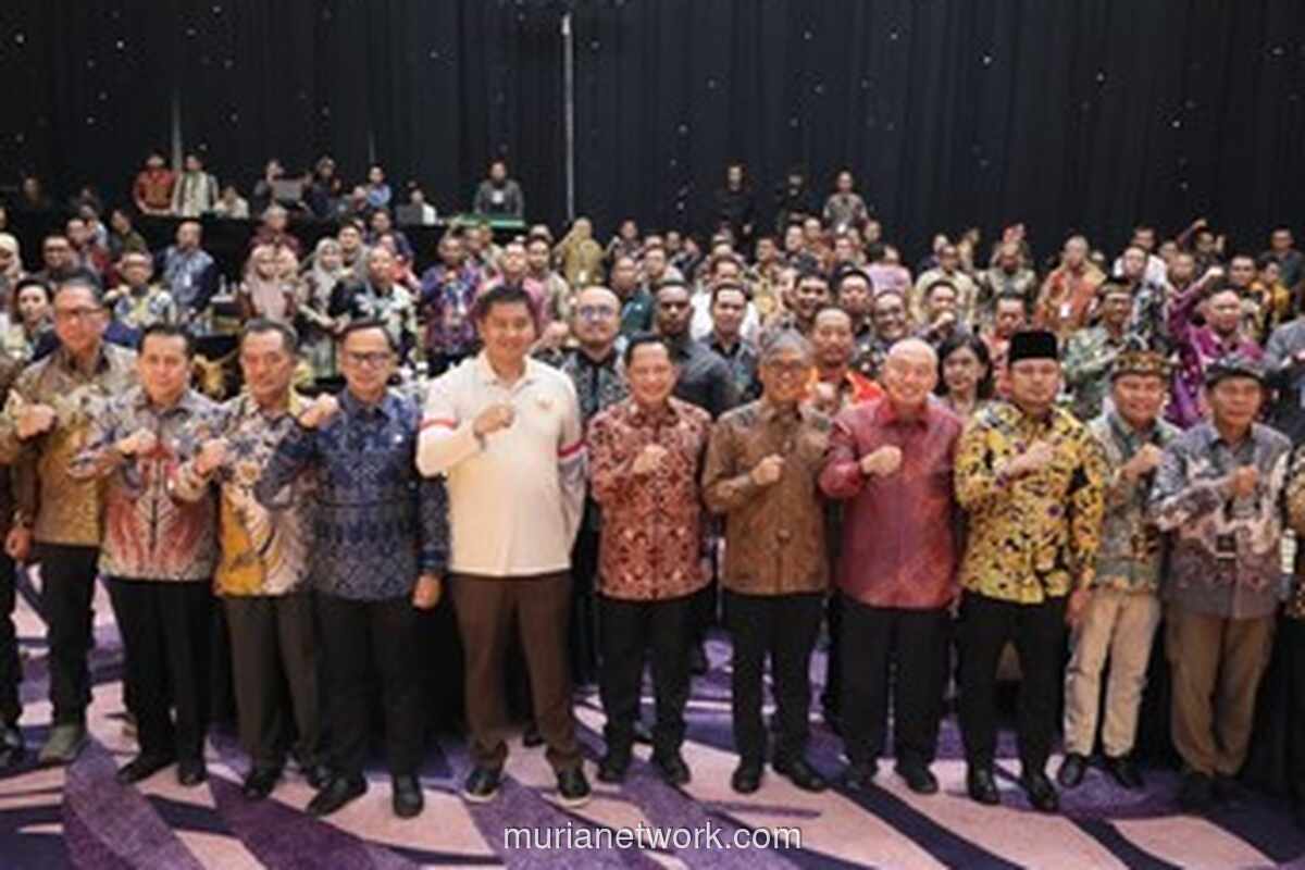 Mendagri Akui Pembinaan Daerah Terlalu Represif, Kini Dorong Keseimbangan Insentif dan Pengawasan