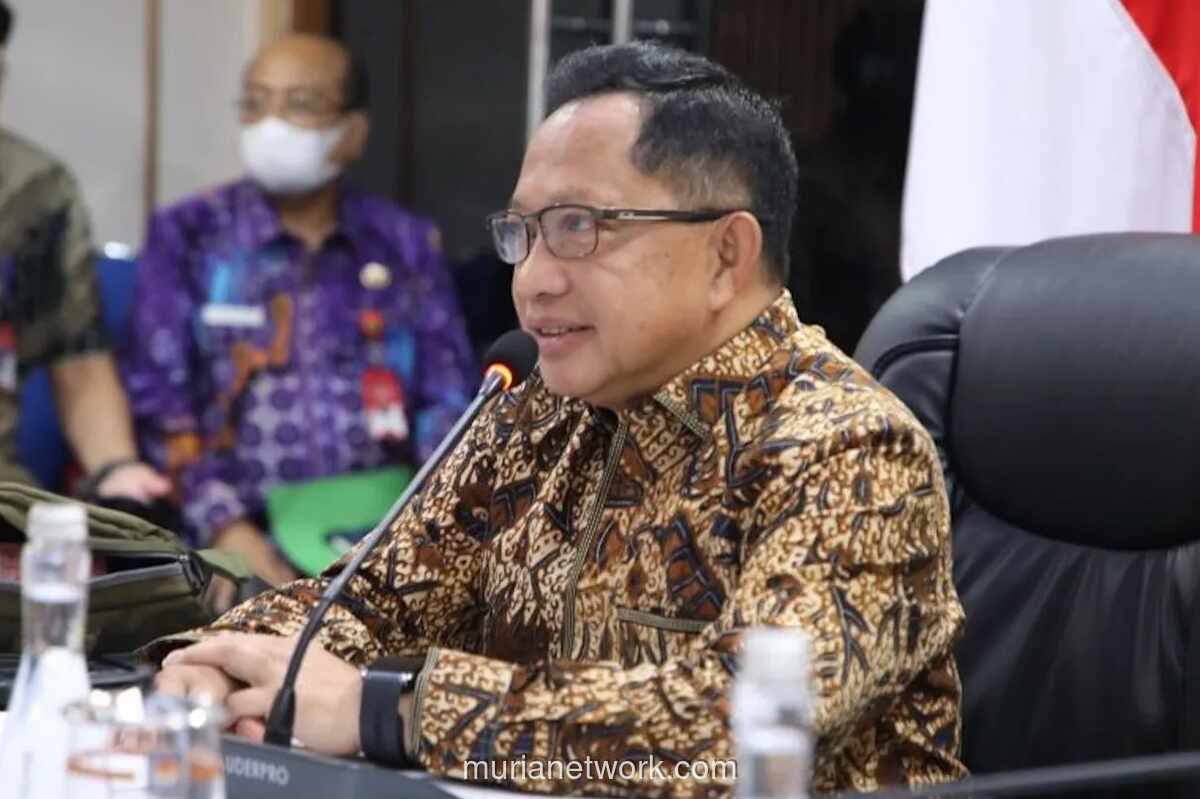 Mendagri Tito Desak Tiga Provinsi Segera Realisasikan Rp10,6 Triliun Dana Pemulihan Bencana