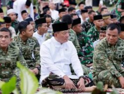 Menhan Sjafrie Salat Iduladha Bersama Prajurit TNI dan Warga Papua di Manokwari