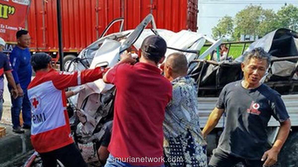 Mobil Hilang Kendali di Sragen, Pengemudi Alami Amputasi Tangan Kanan