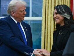 Kepala Intelijen AS Tulsi Gabbard Mundur demi Rawat Suami yang Derita Kanker Tulang