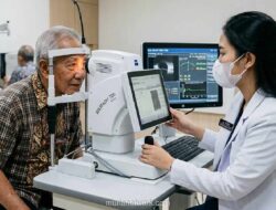 Teknologi Laser dan Ragam Lensa Tanam Tingkatkan Presisi Operasi Katarak untuk Kualitas Penglihatan Pasien