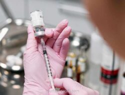 Universitas Oxford Kembangkan Vaksin Khusus untuk Lawan Varian Langka Ebola yang Mewabah di Kongo