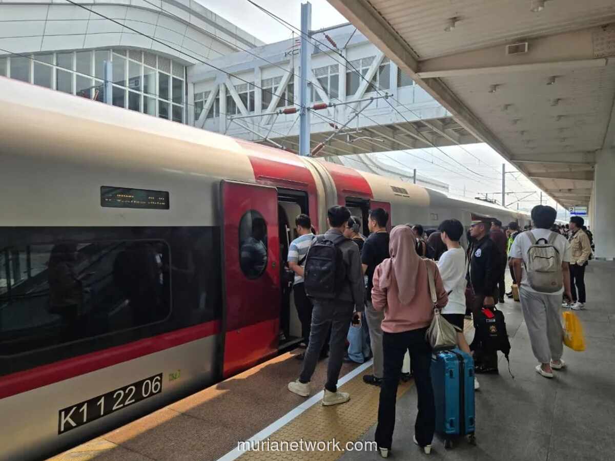 Arus Balik Libur Idul Adha, Penumpang Whoosh Diprediksi Tembus 20 Ribu Orang