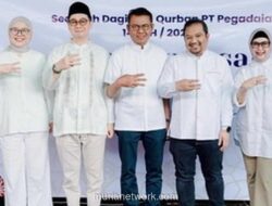 Pegadaian Kurban 22 Ekor Sapi dan Kambing, Salurkan 4.500 Paket Daging ke Masyarakat Bekasi