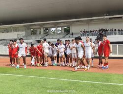 Herdman Tetapkan Fisik dan Taktik sebagai Syarat Mutlak Seleksi Pemain Timnas untuk Piala AFF 2026