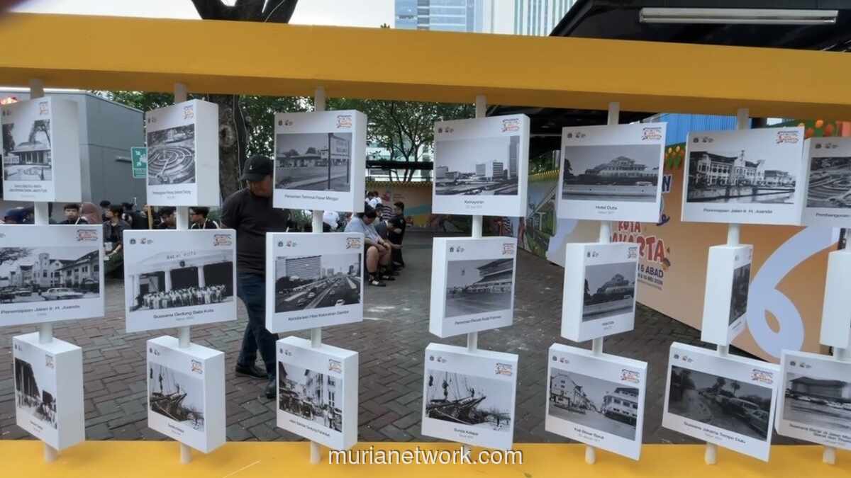 Pameran Foto Jakarta Tempo Dulu Curi Perhatian di Hari Pertama Deklarasi Gerakan Pilah Sampah
